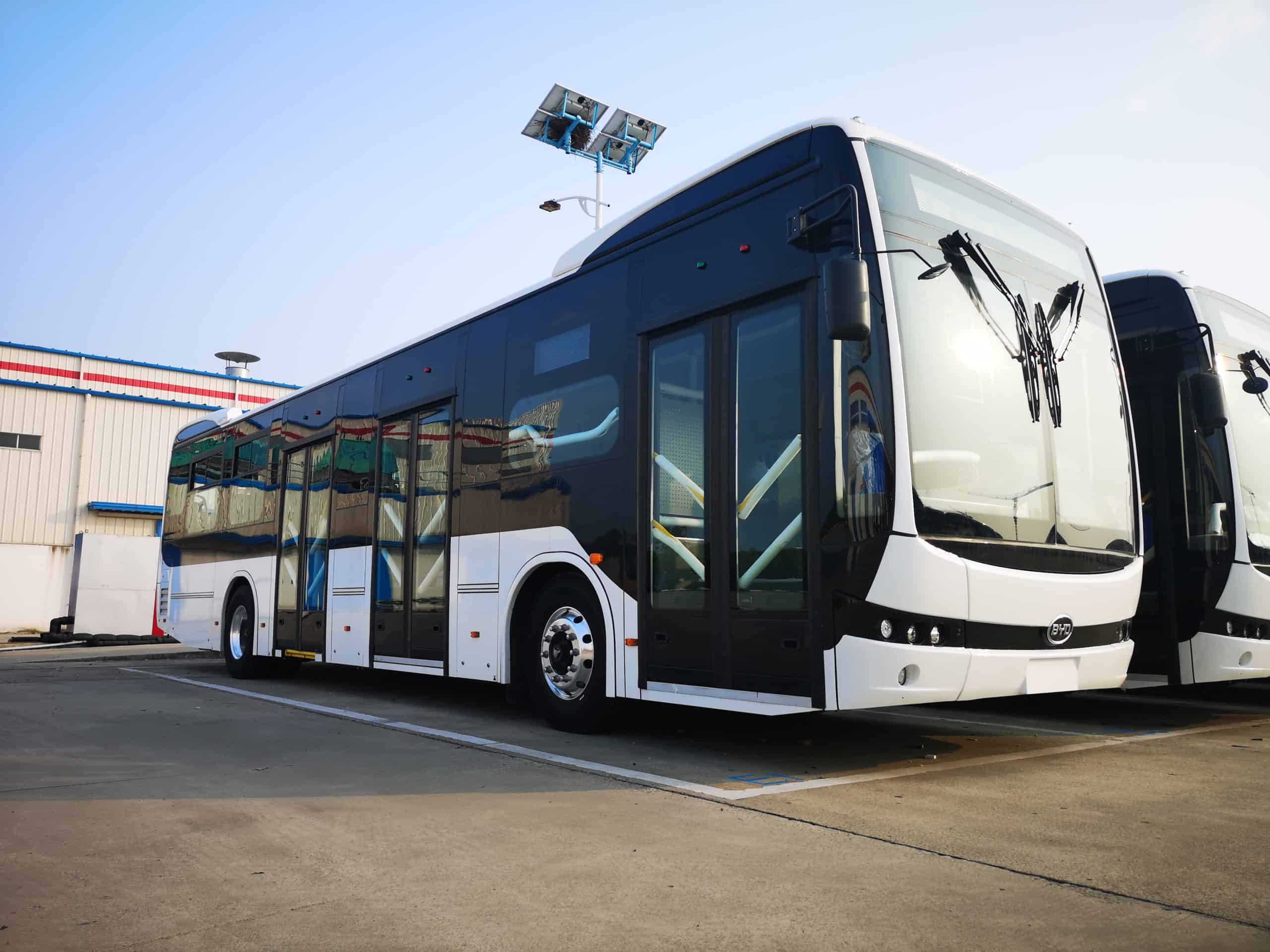 תתחילו לשנן BYD הופכת ליצואנית אוטובוסים חשמליים מרכזית בעולם מגזין EV