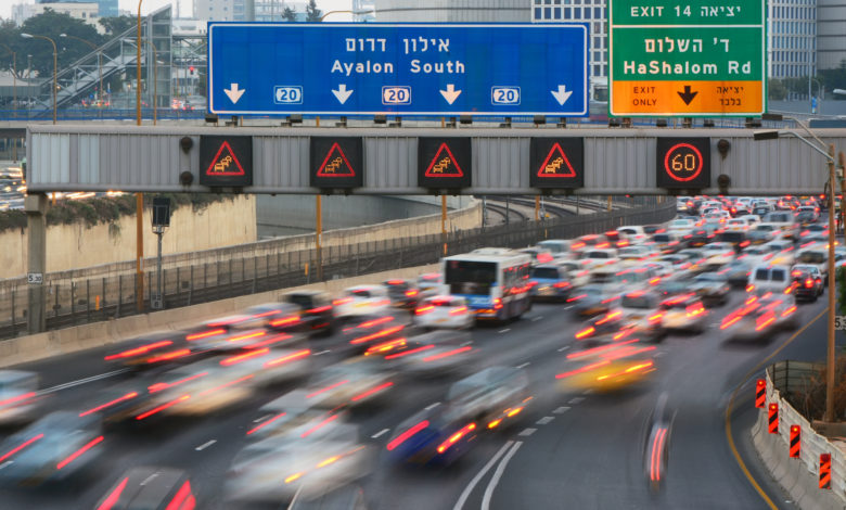 עומס תנועה באיילון דרום באיזור תל אביב