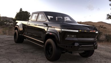 האטליס XT החשמלי עומד
