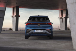 Cupra_Born_EV_Aurora_Blue_32