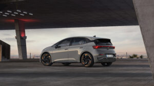 Cupra_Born_EV_Vapor_Grey_10