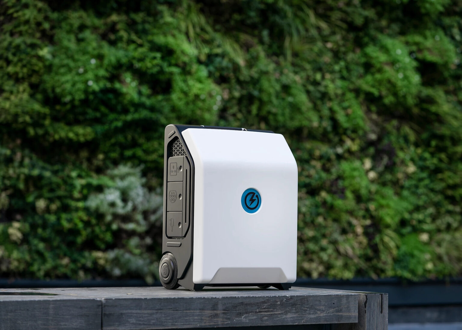 ZipCharge מפתחת פתרונות טעינה ניידים לרכב חשמלי EV Magazine