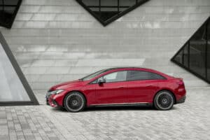 Mercedes-AMG EQE 43 4MATICMercedes-AMG EQE 43 4MATIC