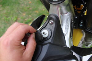 Sur_Ron_Light_Bee_AR_Review_9226