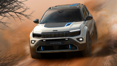 ג׳יפ אוונג׳ר 4x4 חשמלי בטח