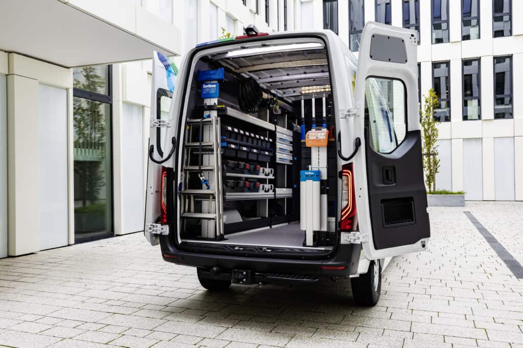 פנים תא המטען של מרצדס ספרינטר חשמלית