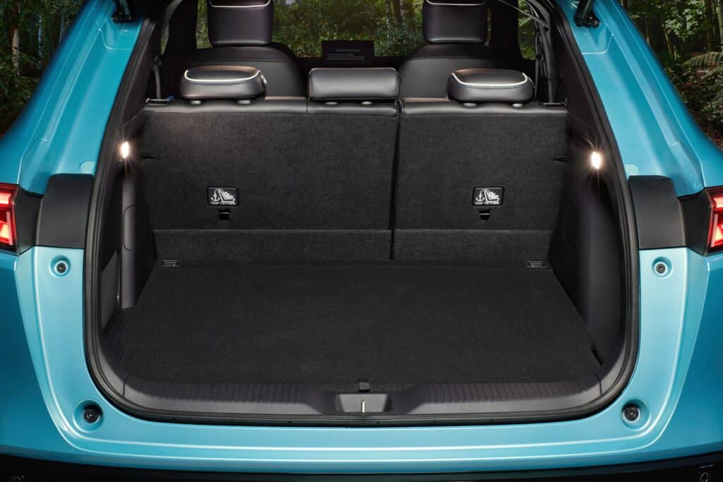 Honda_e_Ny1_New_Electric_BSUV_00007