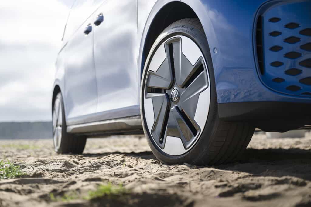 בסיס הגלגלים של הפולקסווגן ID.Buzz 2023 החדש בסיס הגלגלים של הפולקסווגן ID.Buzz 2023 החדש