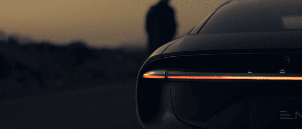 פס הלד האחורי בלוטוס אמיה פס הלד האחורי בלוטוס אמיה