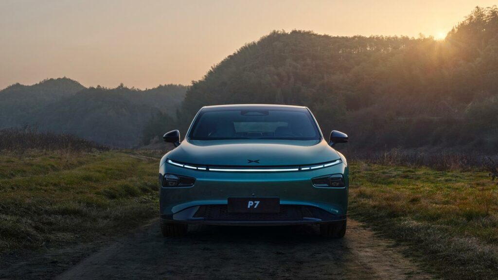 אקספנג P7 חשמלית