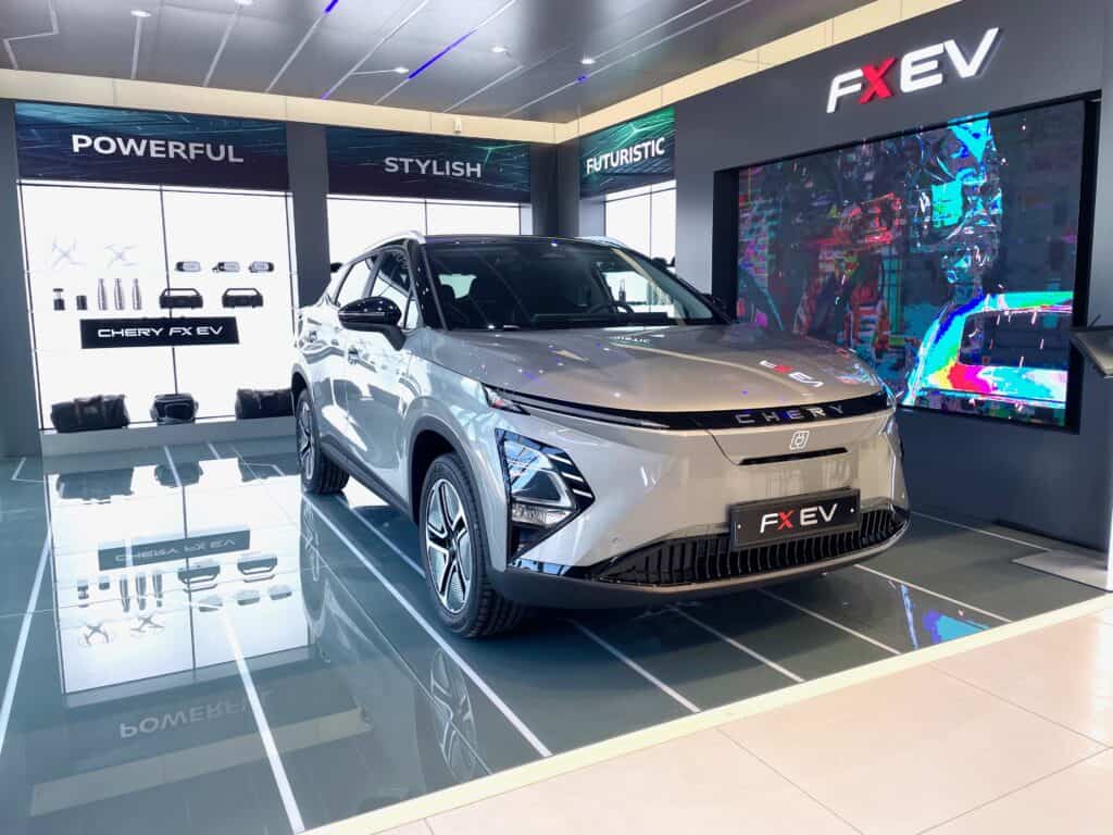 צ׳רי FX EV באולם התצוגה צ׳רי FX EV באולם התצוגה של צ׳רי בראשון לציון