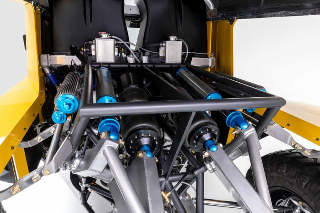 Scarbo_Vintage_SV_Rover_Electric_Jeep_00001