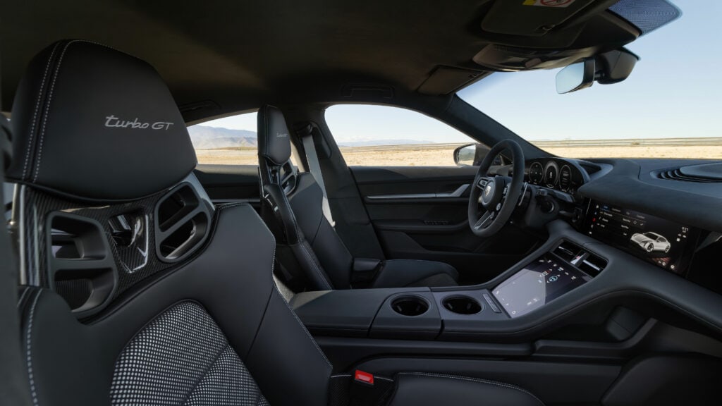 Porsche_Taycan_Turbo_GT_2024_Ring_00007