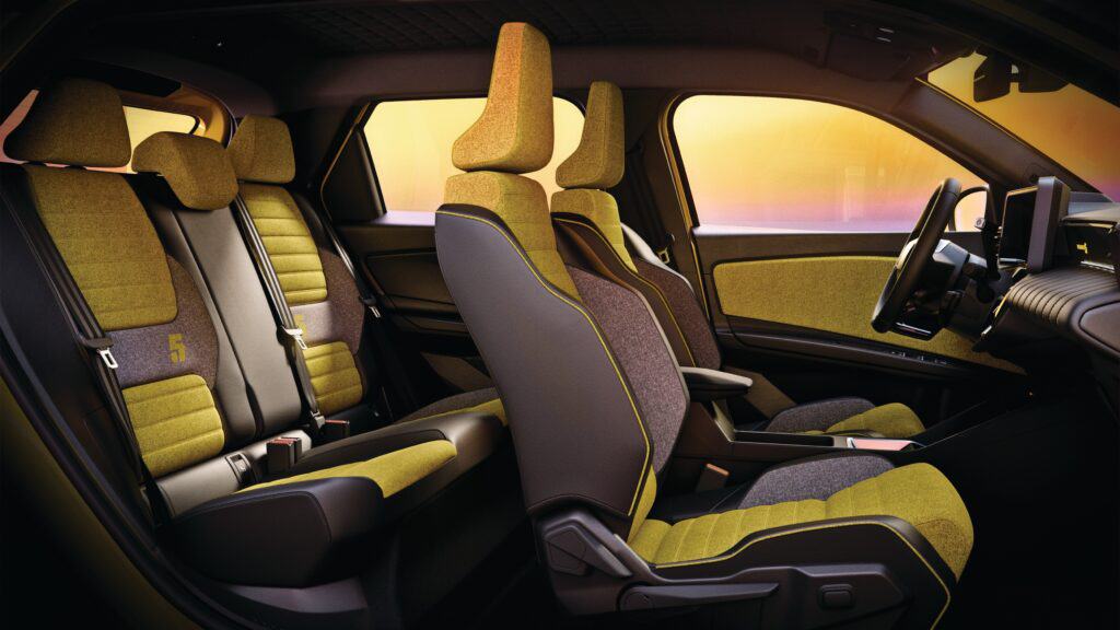 Renault_5_ETech_EV_00011
