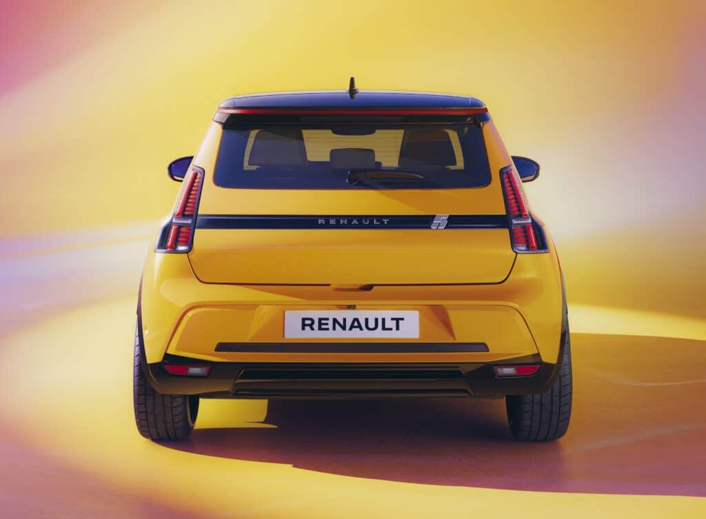 Renault_5_ETech_EV_00044