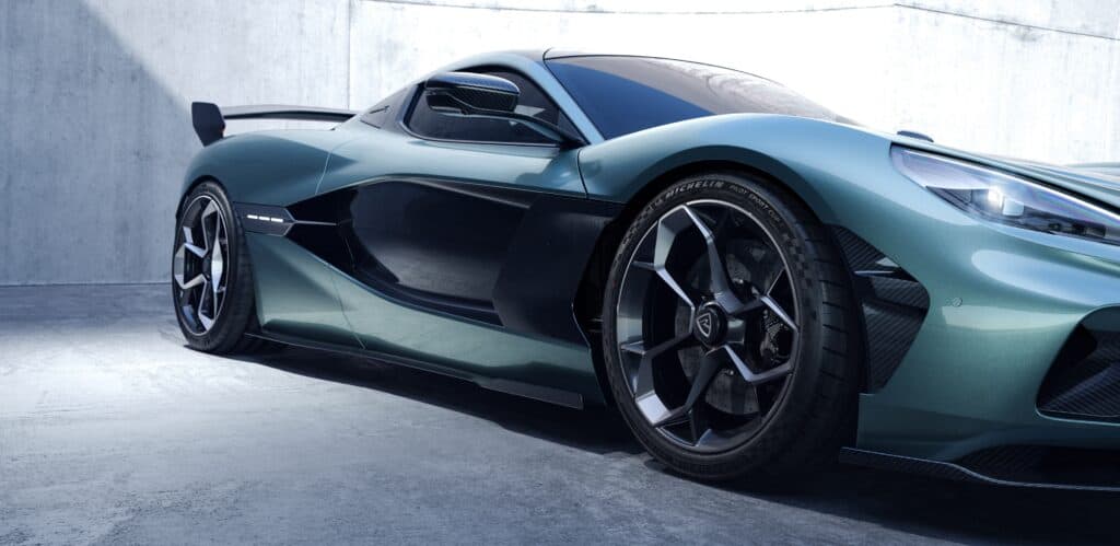 Rimac_Nevera_R_Static_3
