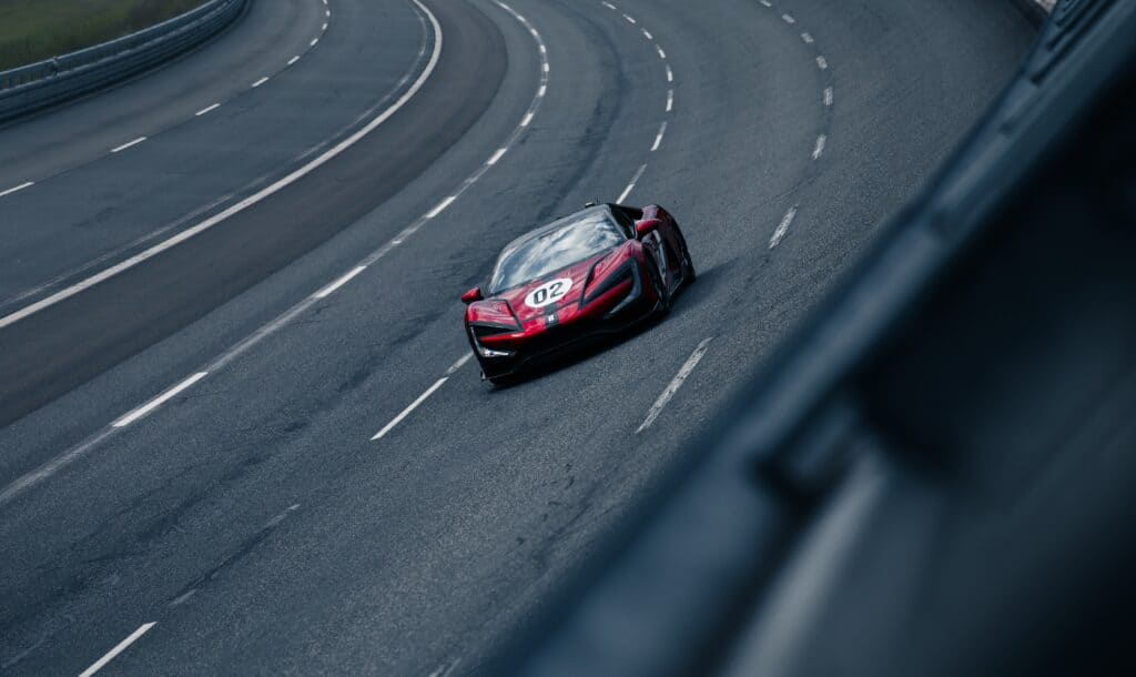 BYD יאנגוואנג U9 אקסטרים על המסלול