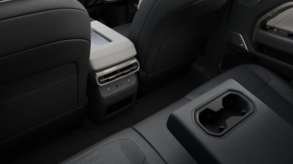 Maxus_eTerron_9_Interior_00005