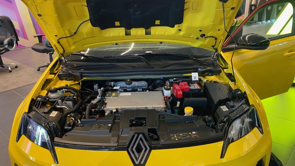Renault_5_Israel_Launch_00002
