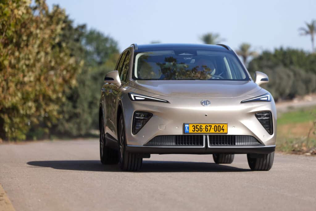 MG S6 בנסיעה בישראל