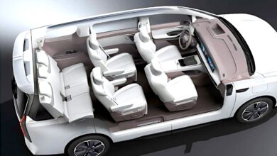 פנים הרכב של מקסוס מיפה 7 עם סידור המושבים