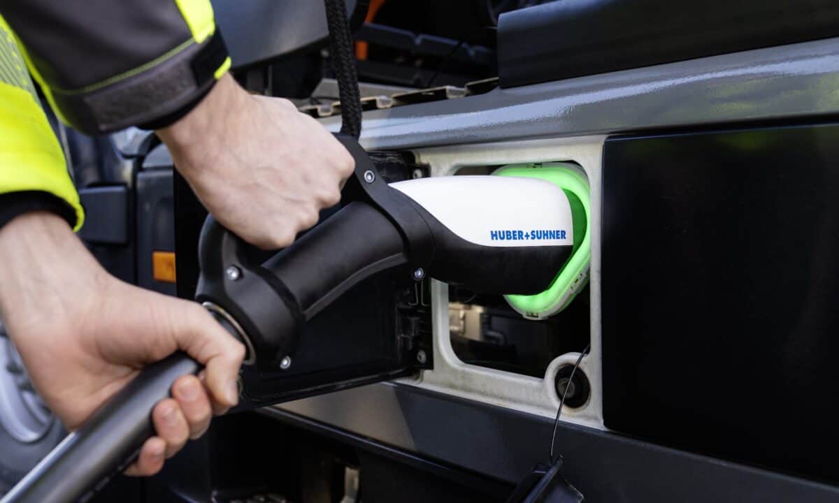 מחבר MCS למשאיות חשמליות