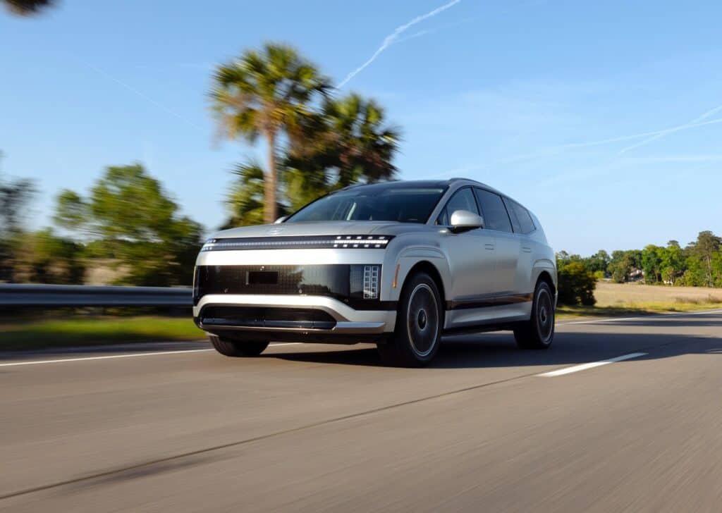 יונדאי איוניק 9