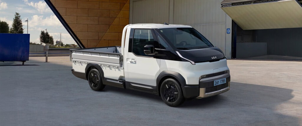 מבט קדמי על קיה PV5