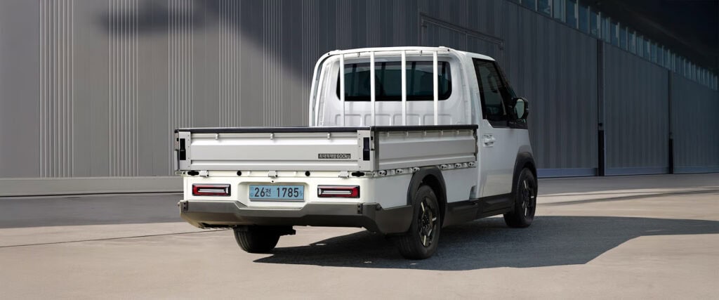 מבט אחורי על קיה PV5