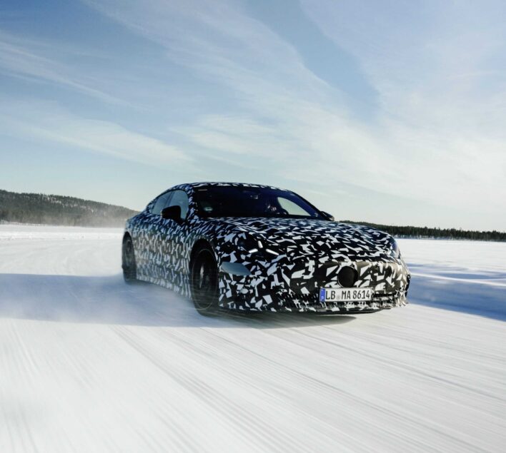 מרצדס AMG GT קופה במבחני חורף