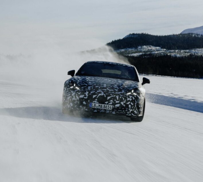 מרצדס AMG GT קופה במבחני חורף
